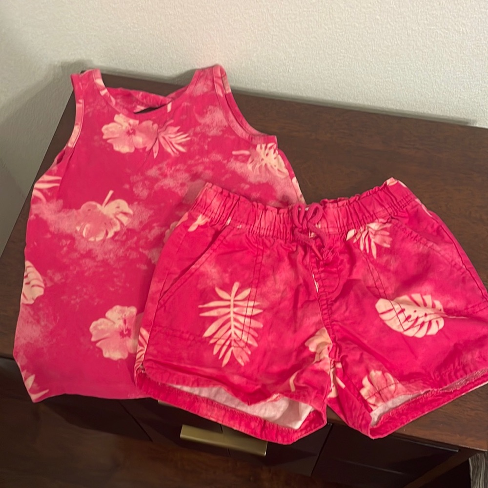 Adorable GAP matching set